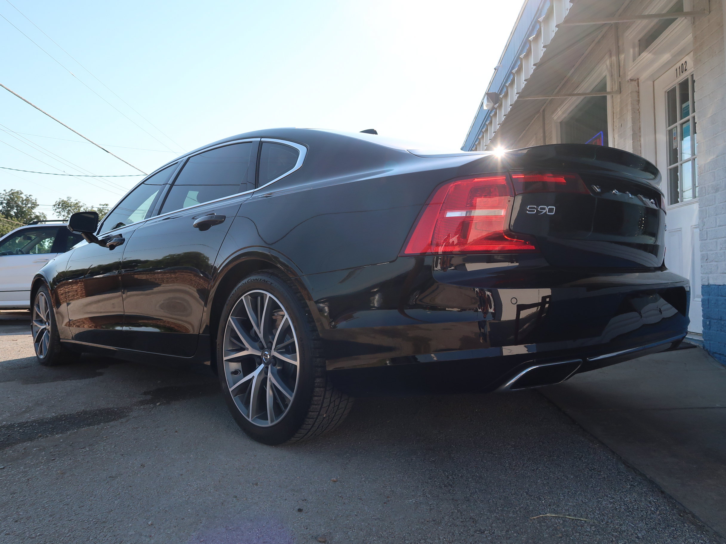 Used 2018 Volvo S90 T6 Momentum AWD/4WD image 7