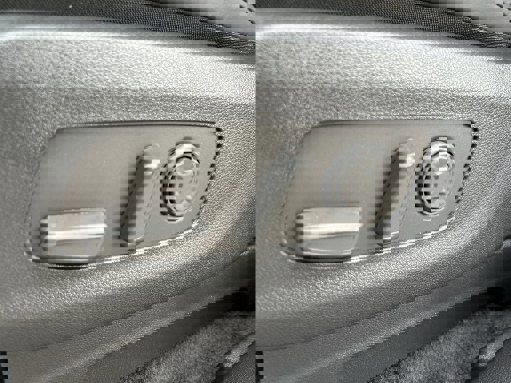 New 2026 Kia Carnival SX image 21