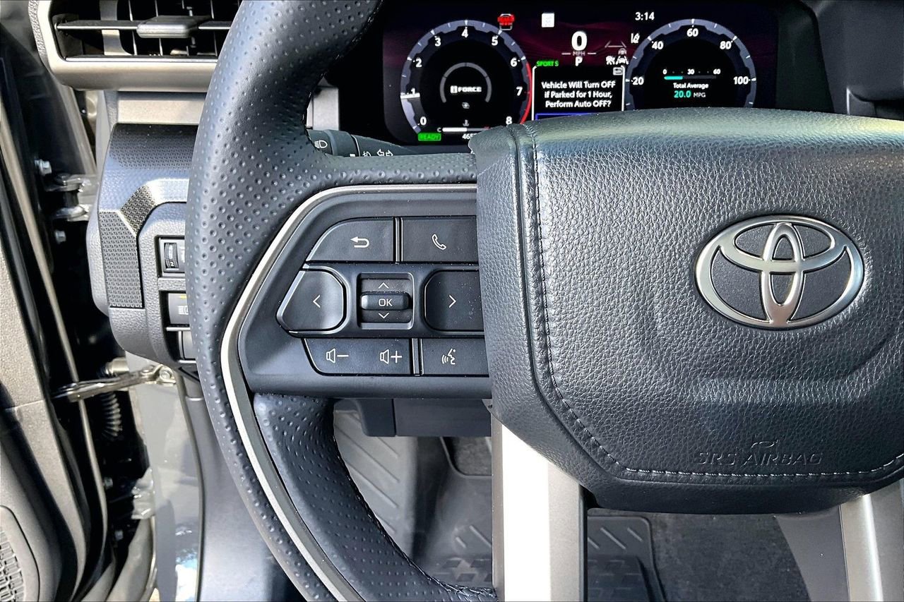 Used 2025 Toyota 4Runner Limited image 10