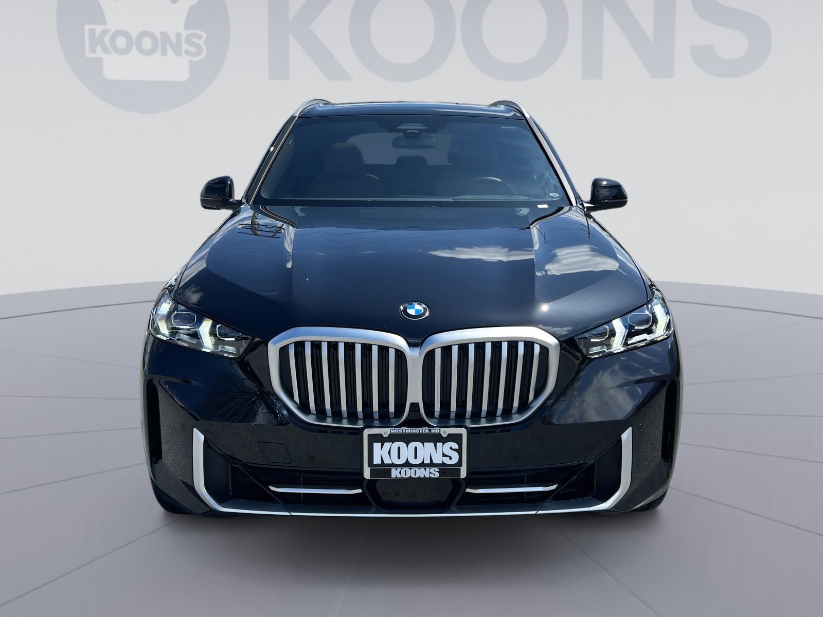 Used 2024 BMW X5 xDrive40i w/ Executive Package image 11