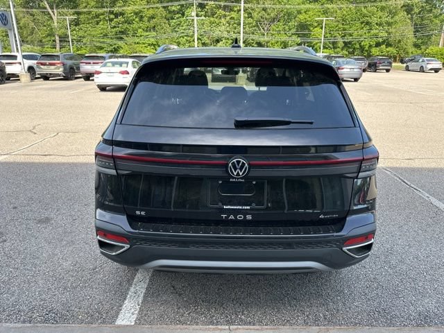 New 2026 Volkswagen Taos SE AWD/4WD image 6