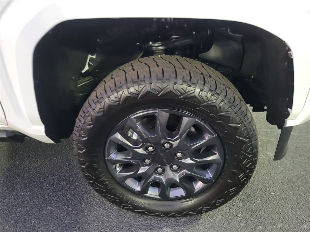 New 2025 Toyota Tacoma SR5 image 15