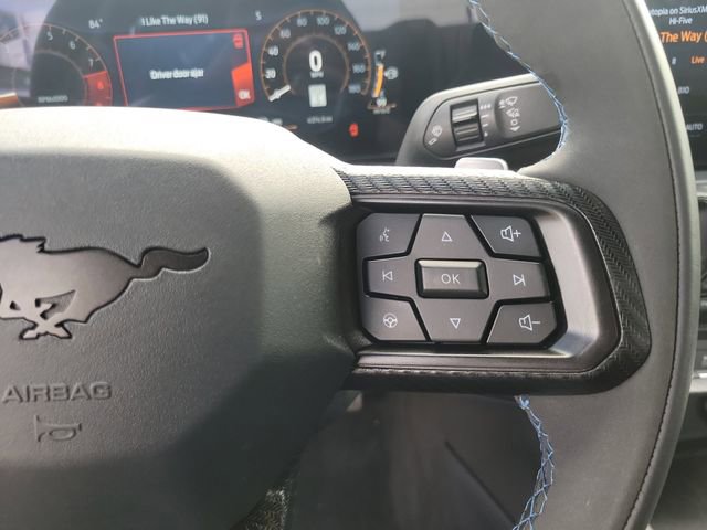Used 2025 Ford Mustang Dark Horse image 16