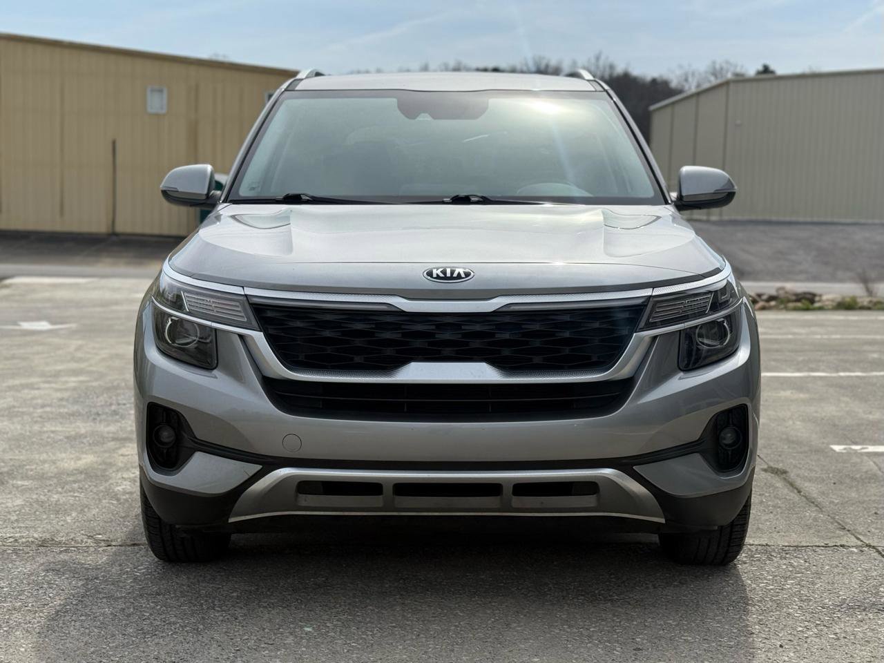 Used 2021 Kia Seltos S image 2