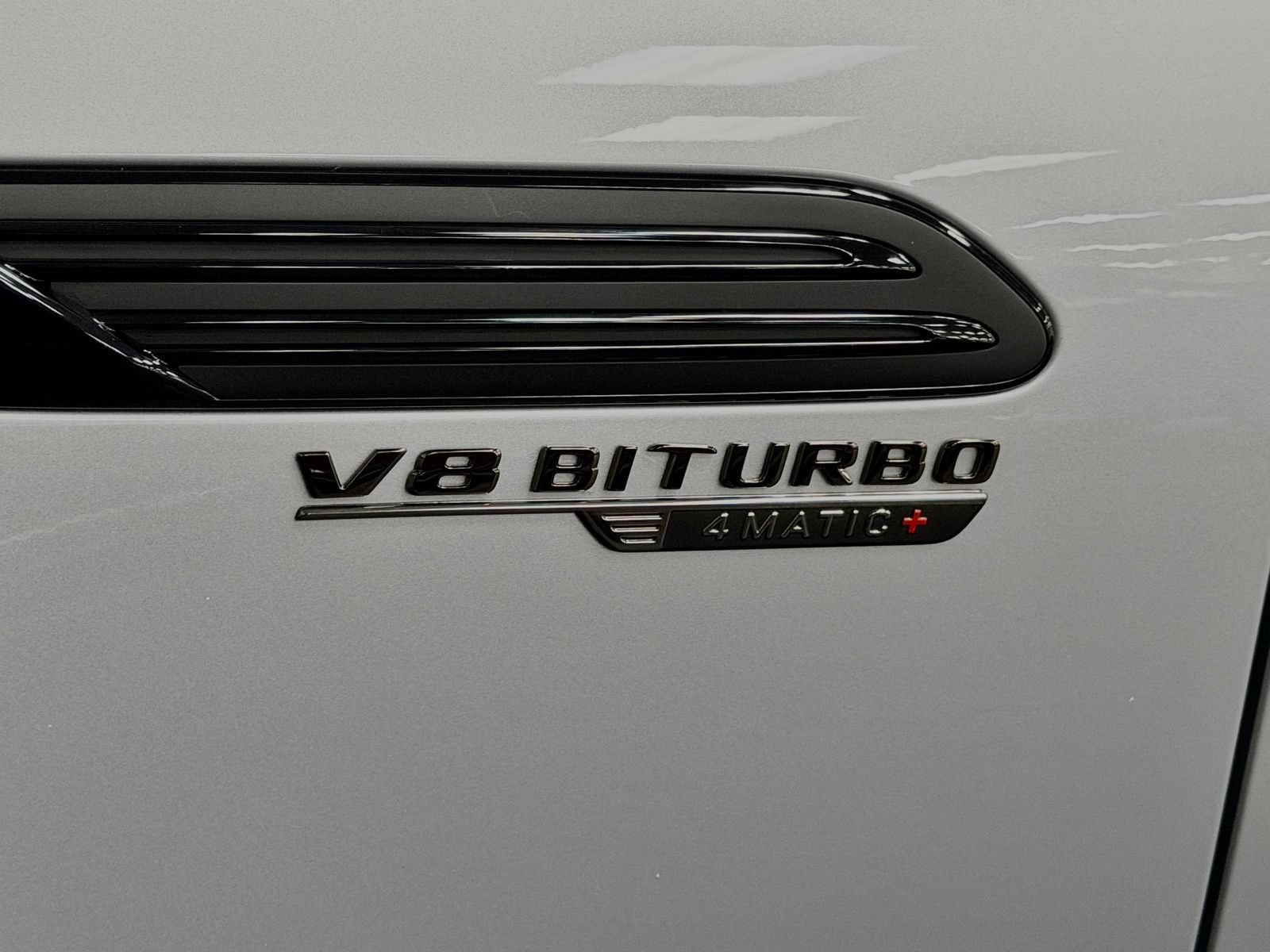Used 2024 Mercedes-Benz SL 63 AMG 4MATIC image 20