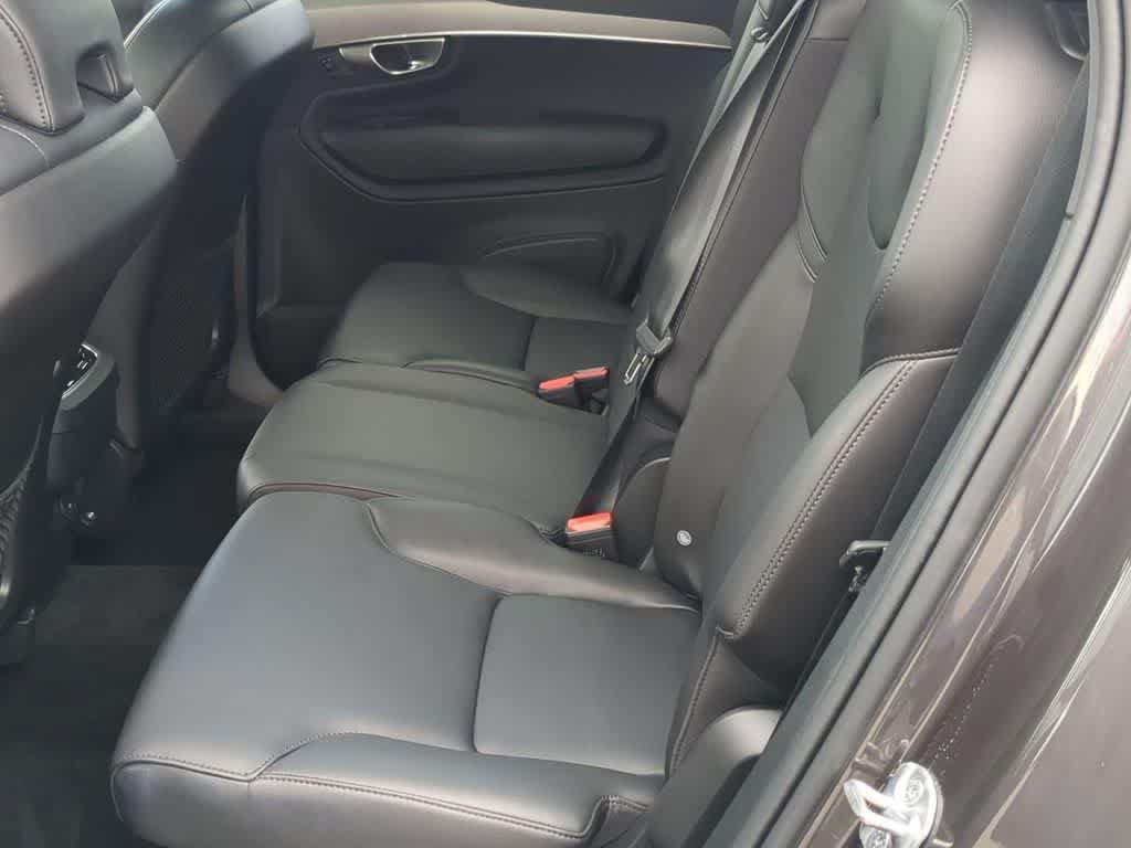 Certified 2024 Volvo XC90 B5 Core w/ Protection Package Premier AWD/4WD image 18