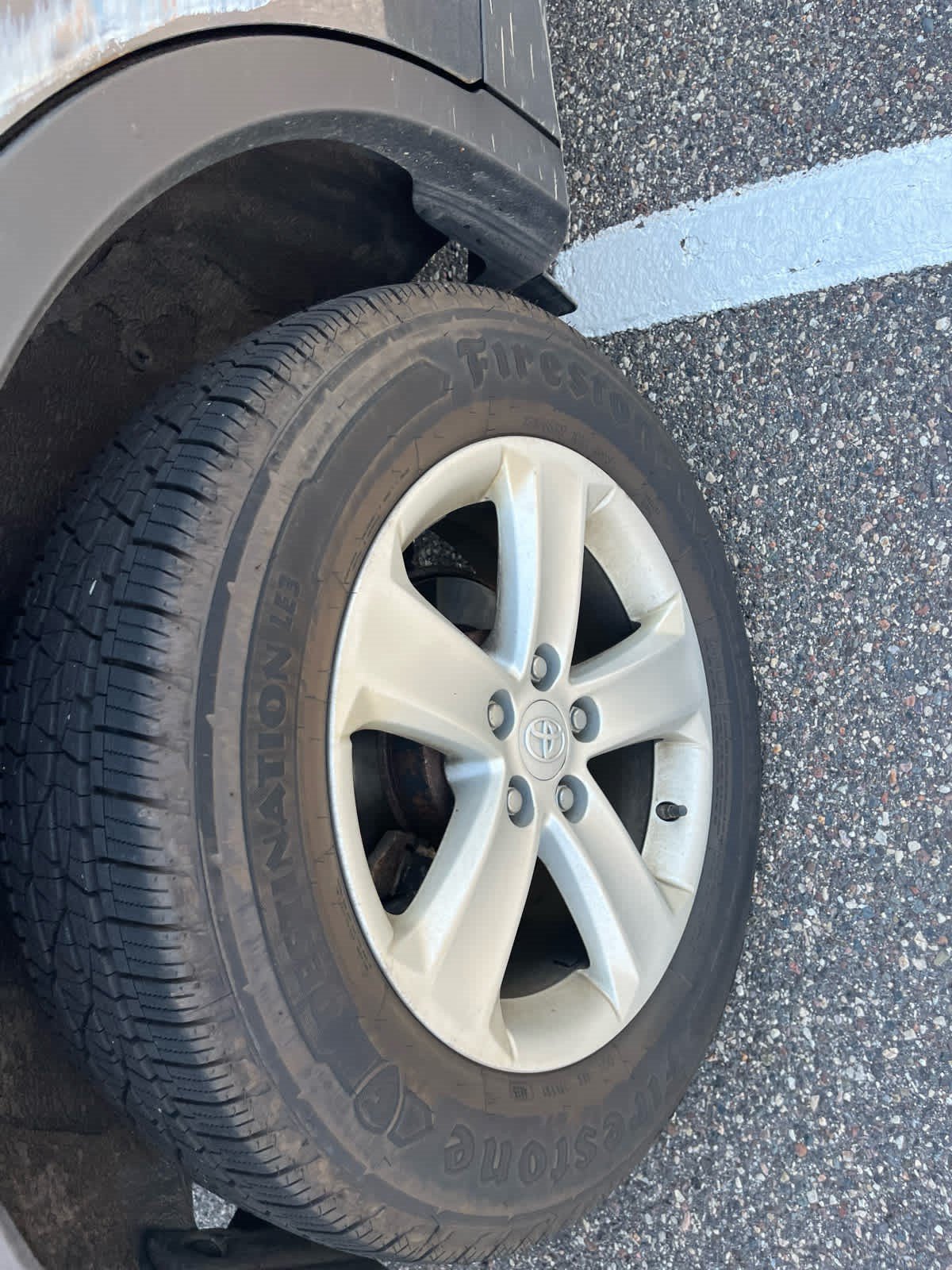 Used 2013 Toyota RAV4 XLE AWD/4WD image 6