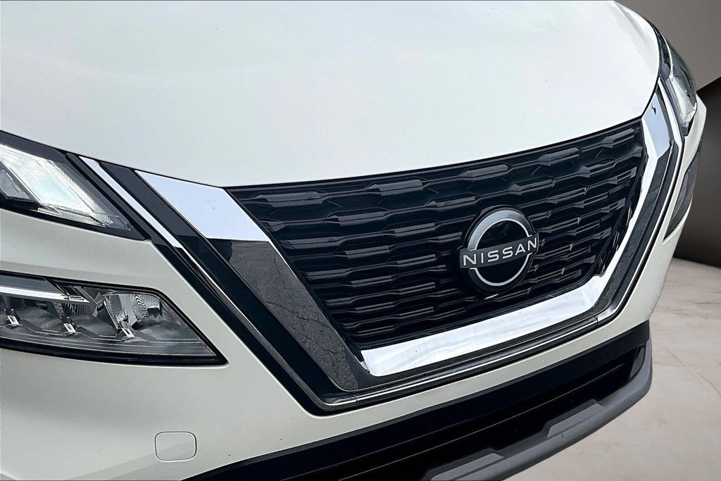 Certified 2023 Nissan Rogue SV w/ SV Premium B Package AWD/4WD image 33