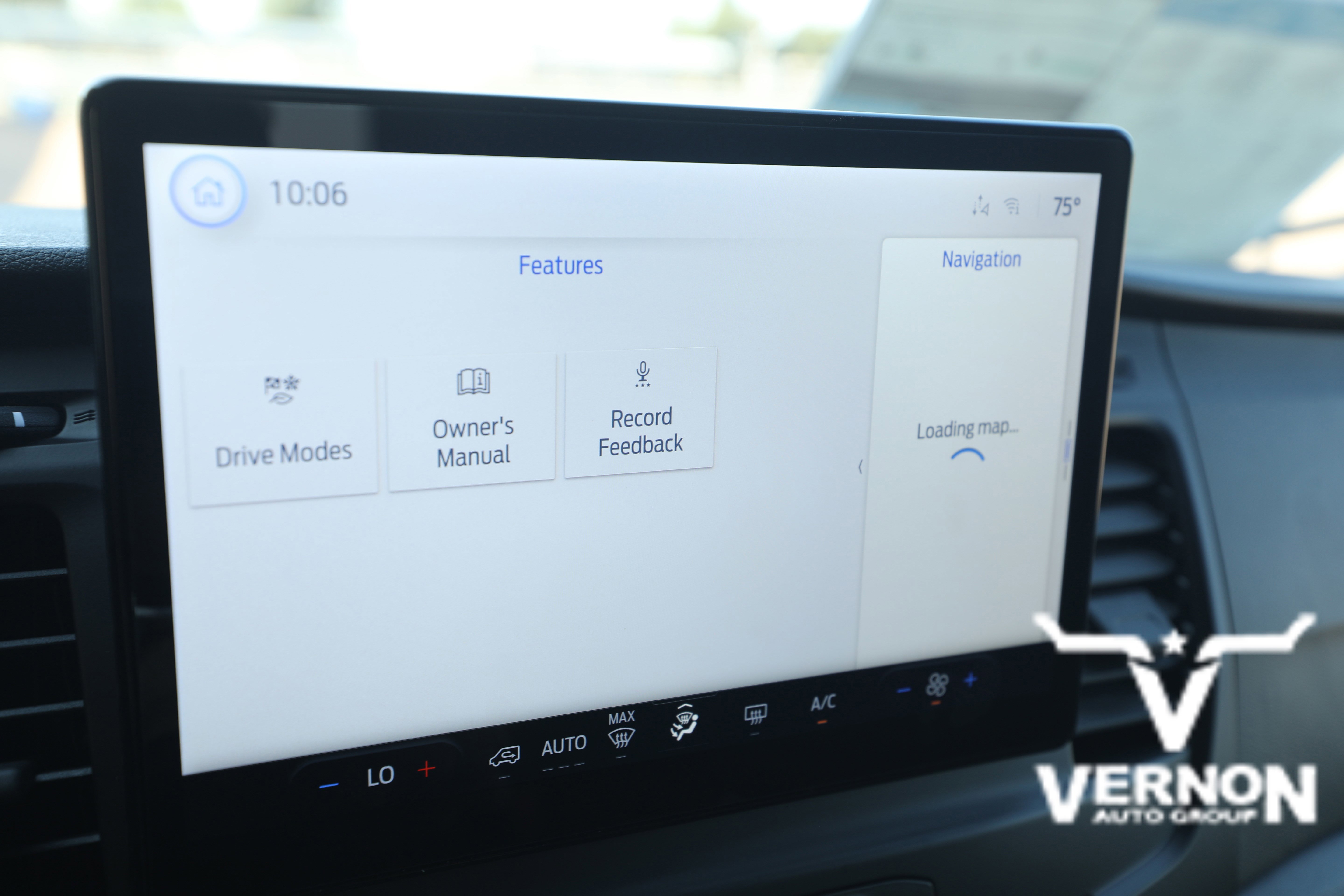 New 2025 Ford Transit 250 148 Medium Roof w/ Load Area Protection Package image 25