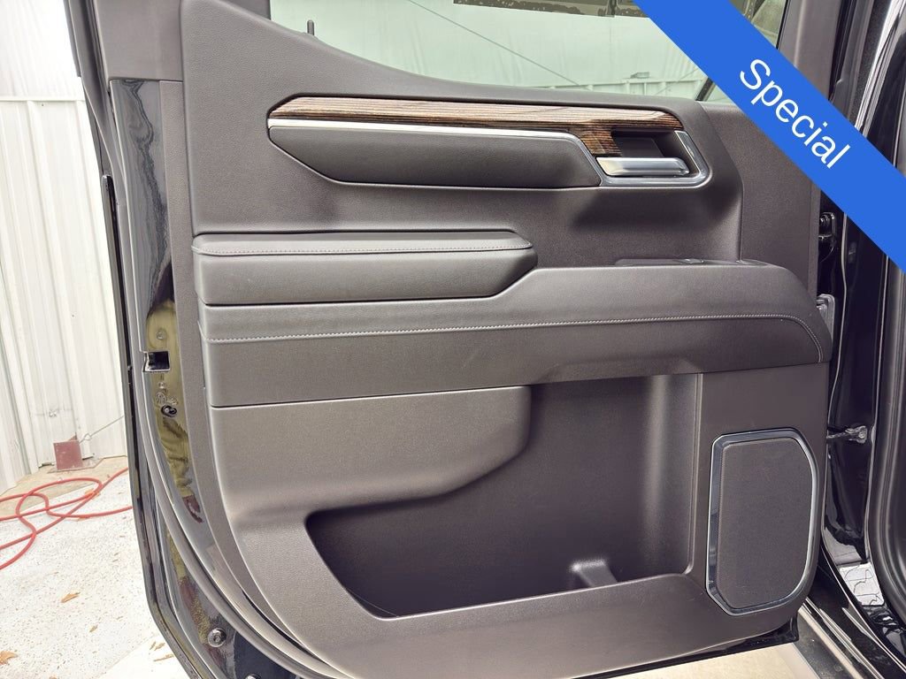 Used 2024 GMC Sierra 1500 Elevation image 14