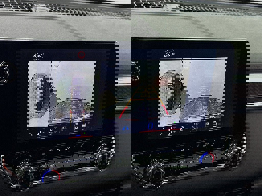 New 2026 GMC Canyon Elevation w/ Convenience Package image 9