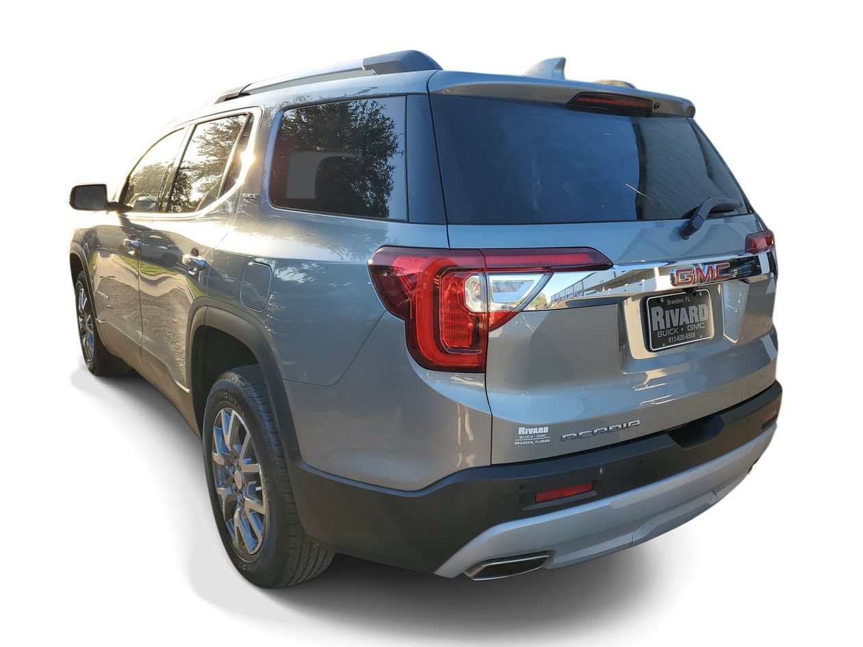 Used 2023 GMC Acadia SLT w/ Technology Package FWD image 3