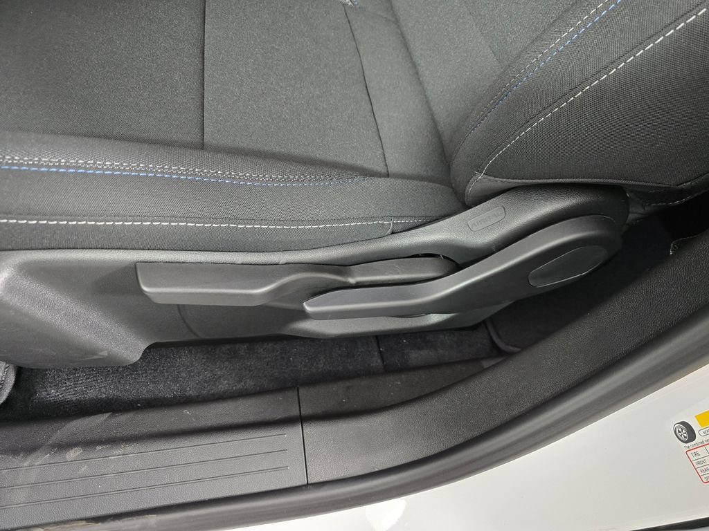 New 2026 Chevrolet Equinox EV LT FWD image 26