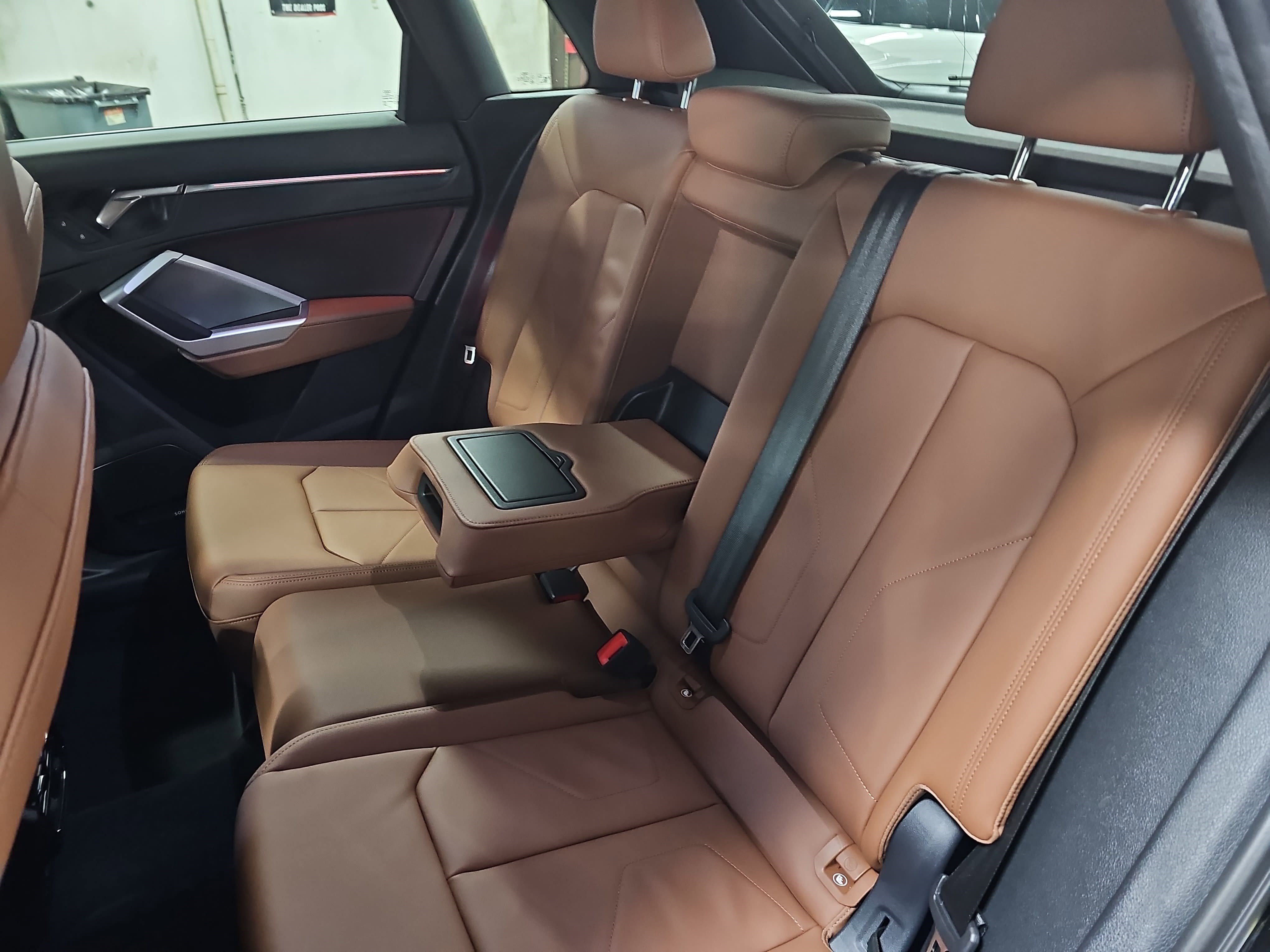 Used 2024 Audi Q3 2.0T Premium Plus image 15