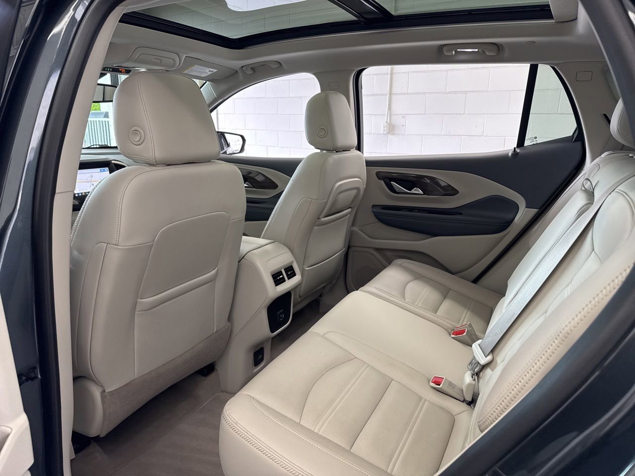 Used 2022 GMC Terrain Denali AWD/4WD image 40
