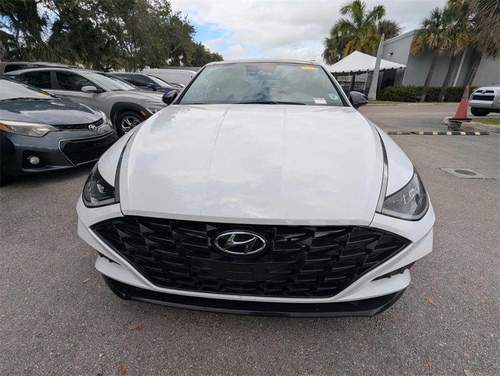 Used 2023 Hyundai Sonata SEL Plus image 2