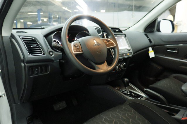 New 2026 Mitsubishi Outlander Sport ES AWD/4WD image 5