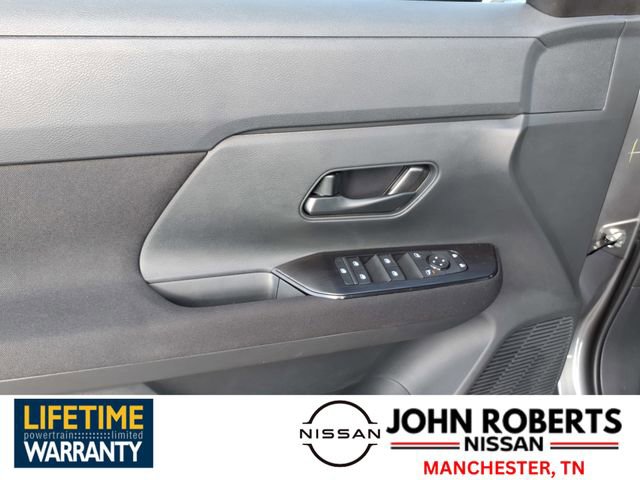 New 2026 Nissan Kicks S image 20