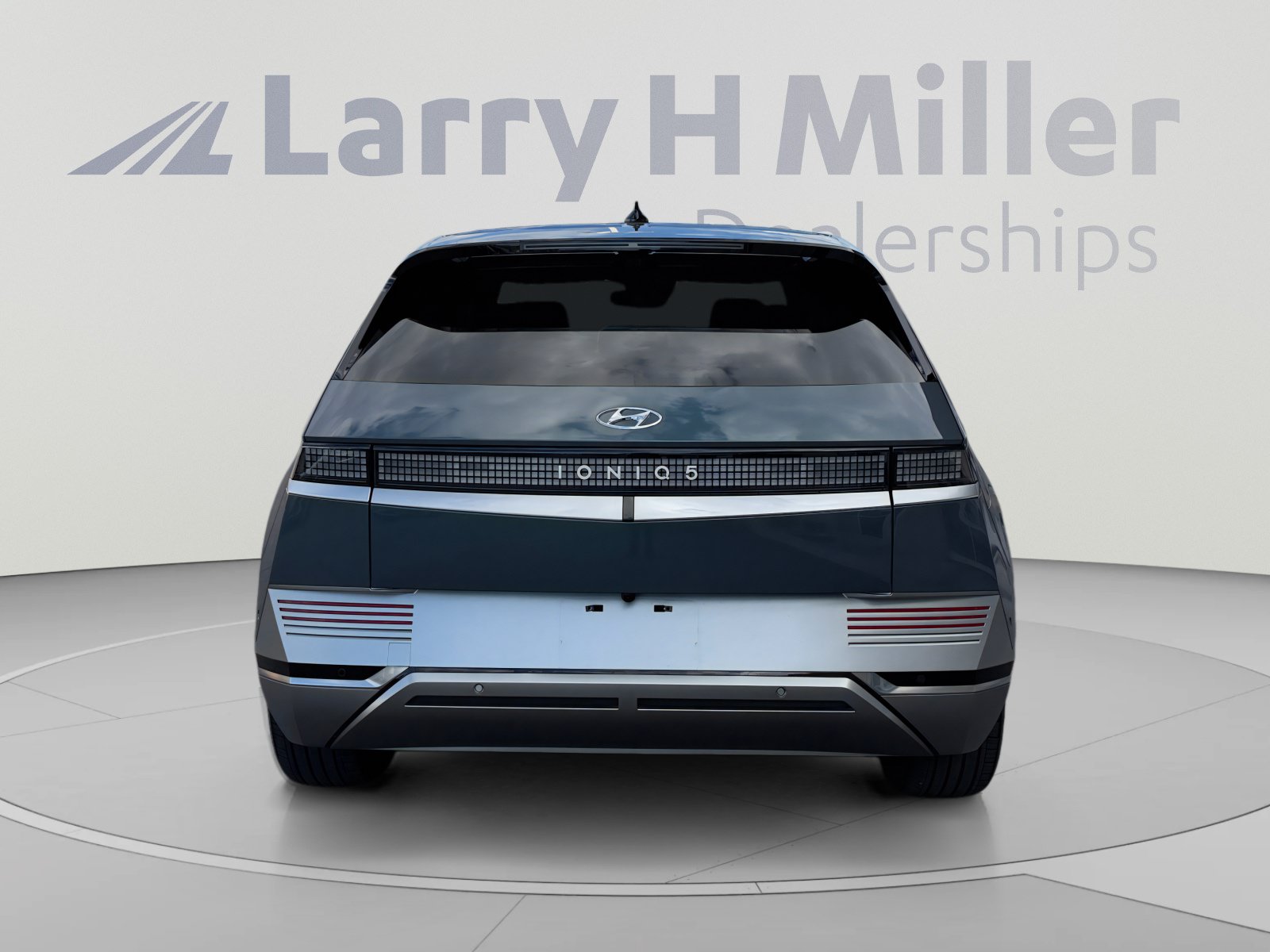 Certified 2024 Hyundai Ioniq 5 Limited RWD image 4