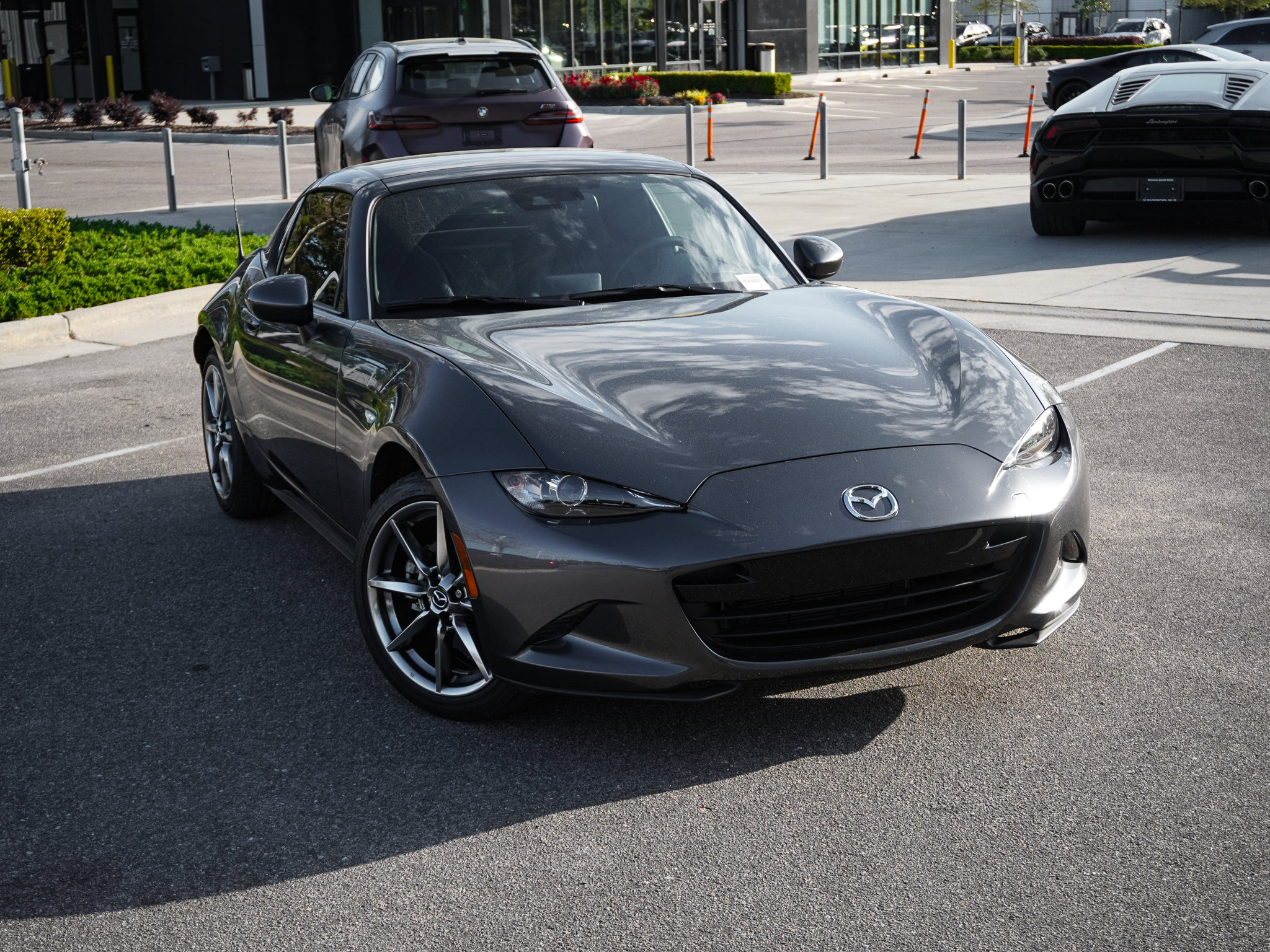 Used 2022 MAZDA MX-5 Miata RF Grand Touring image 2