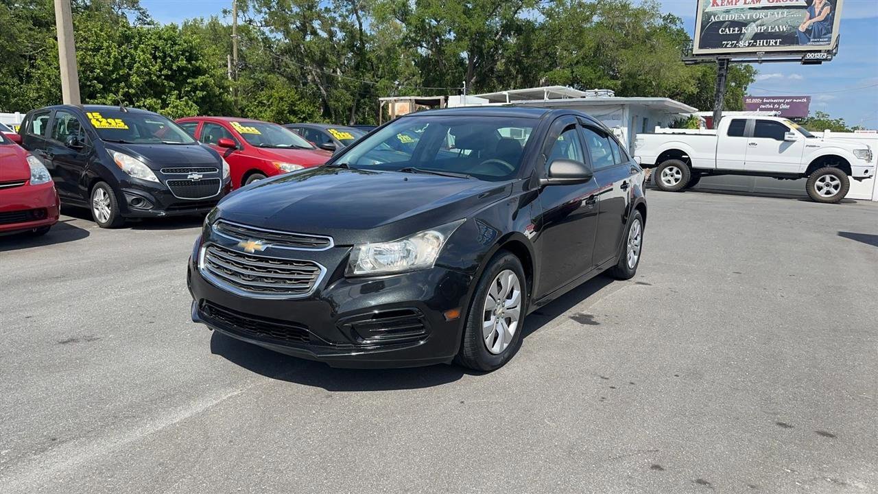 Used 2016 Chevrolet Cruze LS image 4