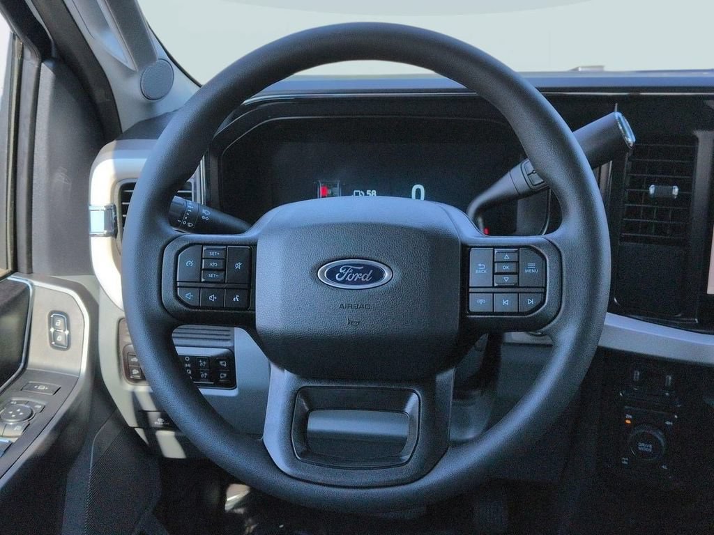 New 2026 Ford F250 XLT w/ XLT Premium Package AWD/4WD image 14