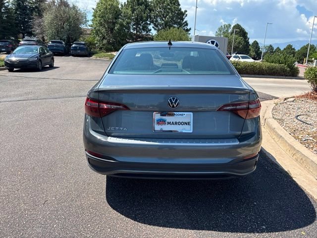 Certified 2024 Volkswagen Jetta Sport FWD image 5