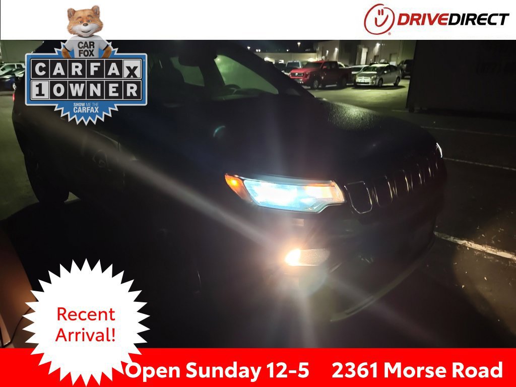 Used 2023 Jeep Compass Limited w/ Sun and Sound Group AWD/4WD image 1