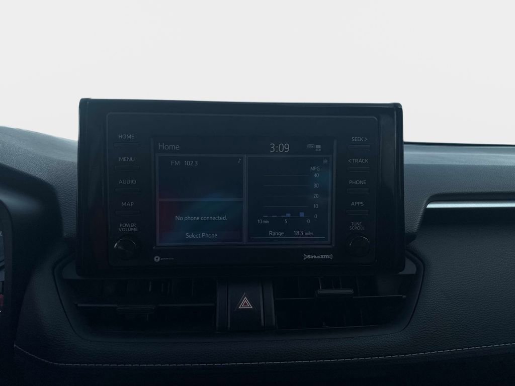 Used 2021 Toyota RAV4 LE image 21