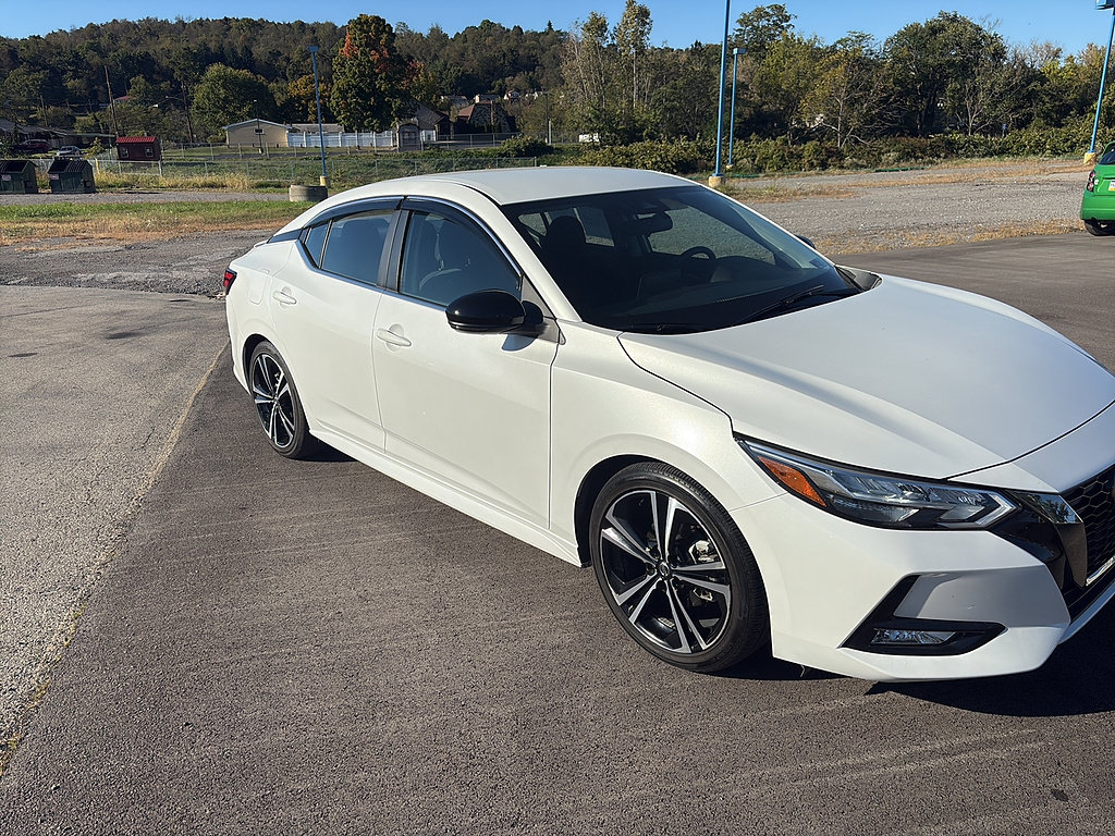 Used 2020 Nissan Sentra SR FWD image 7