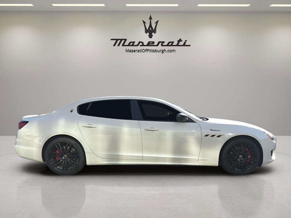 Used 2022 Maserati Quattroporte Modena Q4 image 4