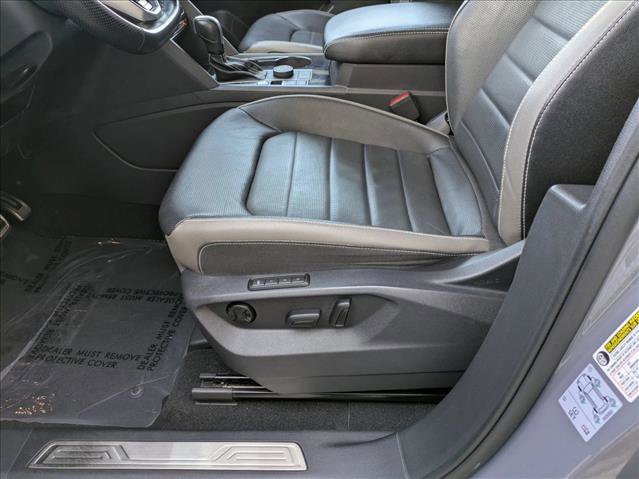 Used 2021 Volkswagen Atlas Cross Sport SEL Premium R-Line image 12