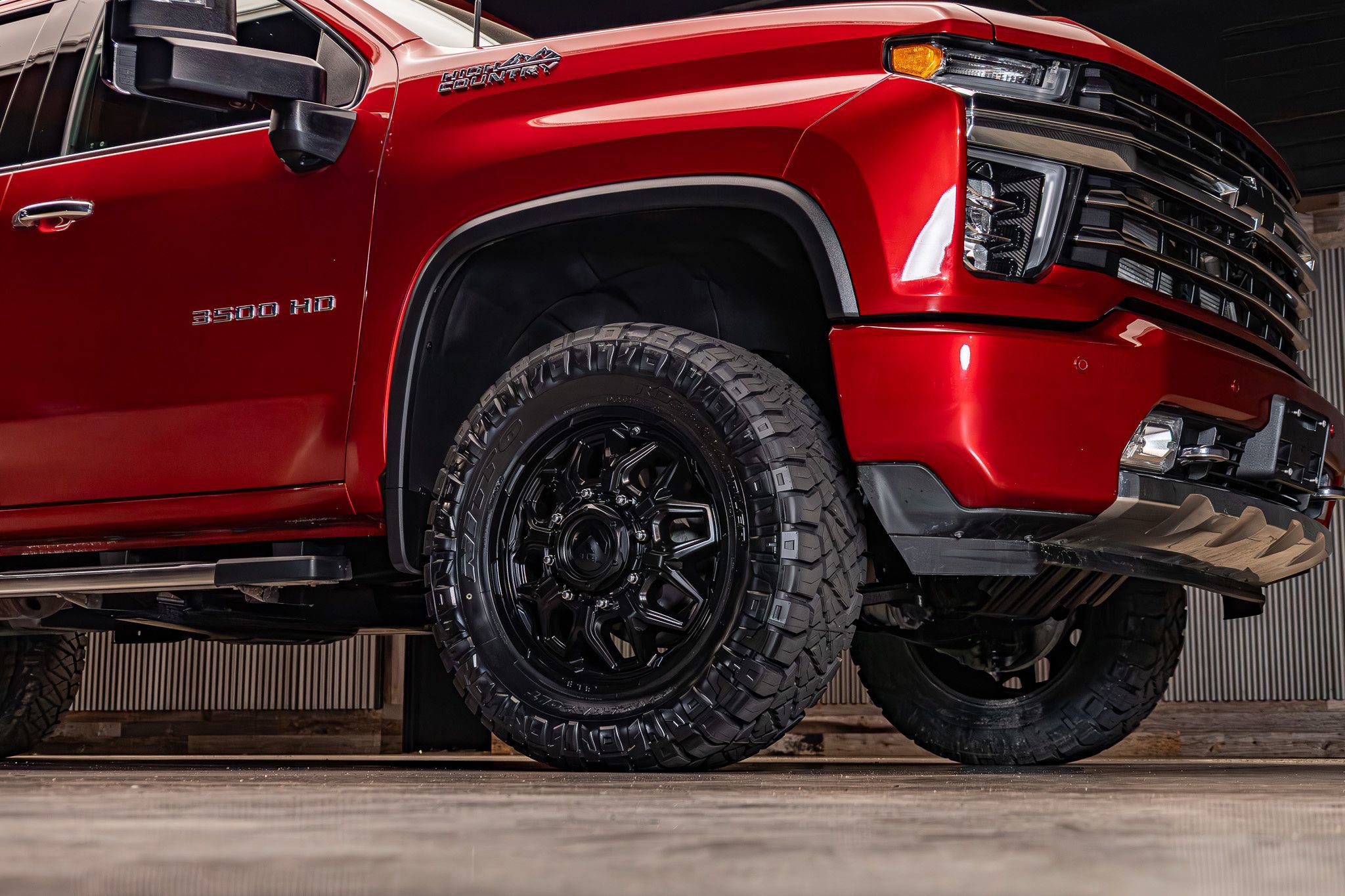 Used 2022 Chevrolet Silverado 3500 High Country w/ LPO, Hitch Package AWD/4WD image 13