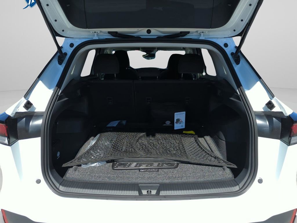 New 2026 Volkswagen Tiguan S image 42