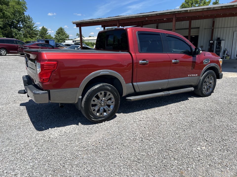 Used 2017 Nissan Titan Platinum Reserve AWD/4WD image 3