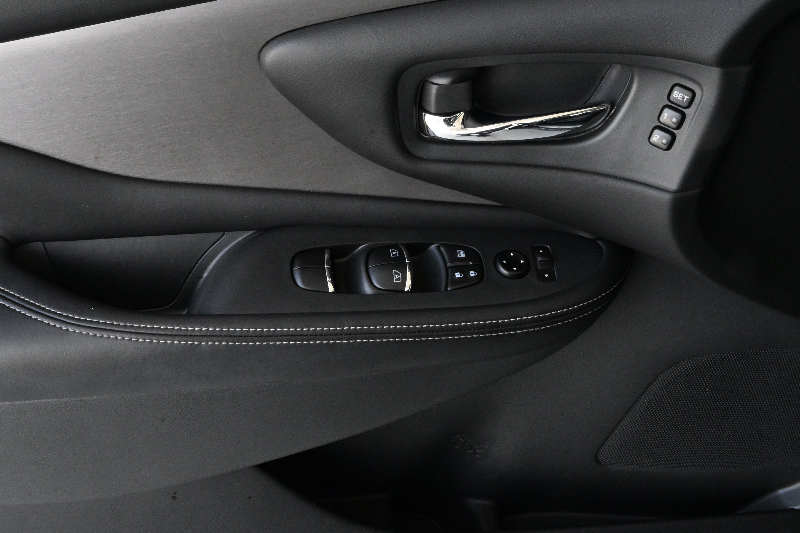 Used 2024 Nissan Murano SL AWD/4WD image 30