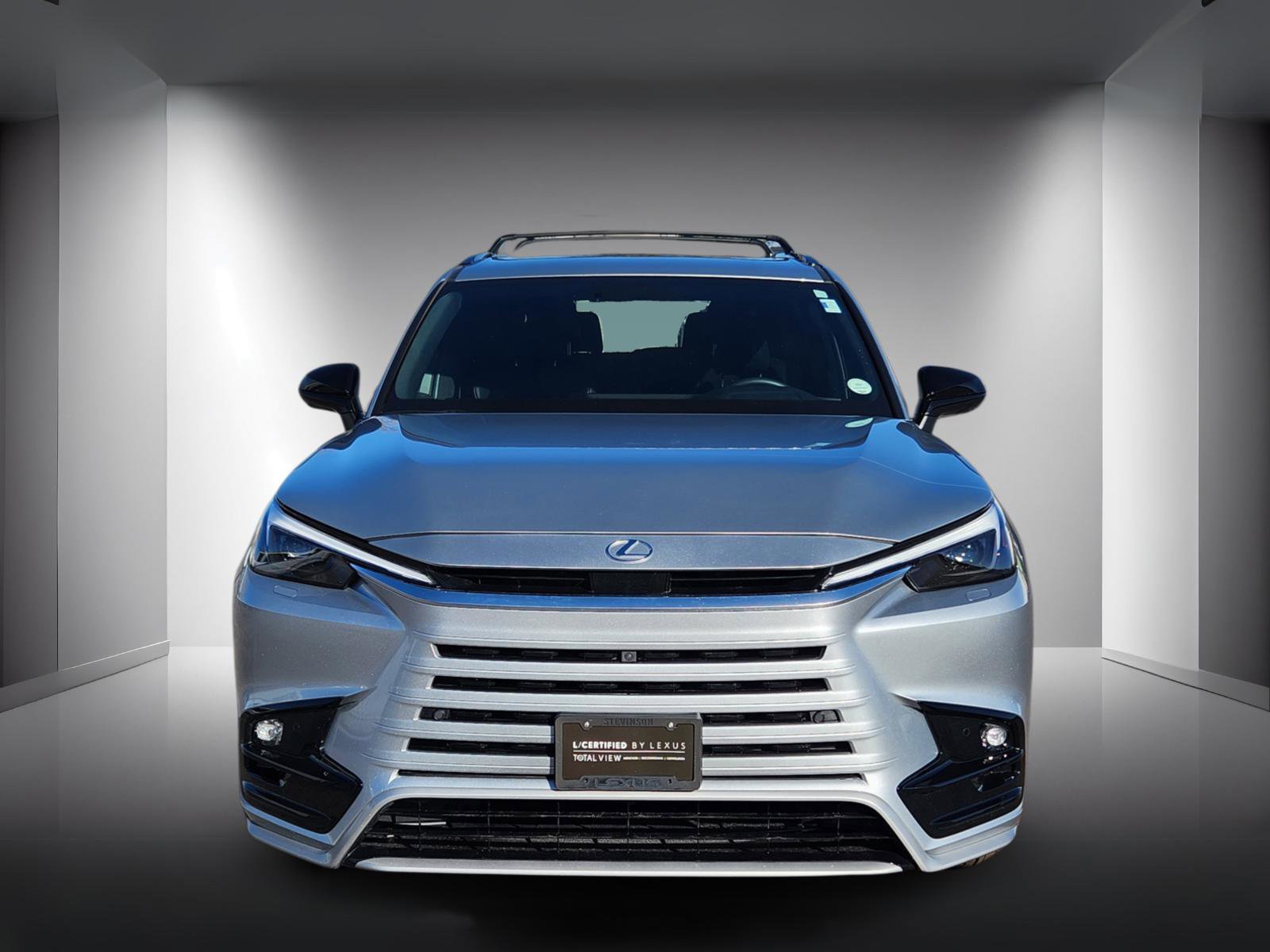 Used 2025 Lexus TX 500h AWD w/ Technology Package image 5