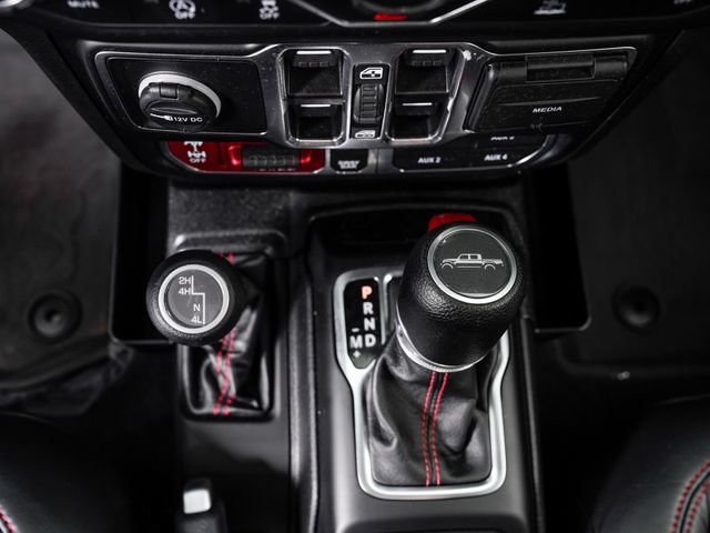 Used 2023 Jeep Gladiator Rubicon w/ LED Lighting Group AWD/4WD image 18