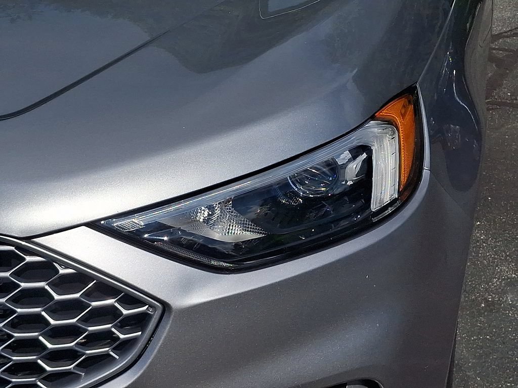 Used 2024 Ford Edge SEL AWD/4WD image 9