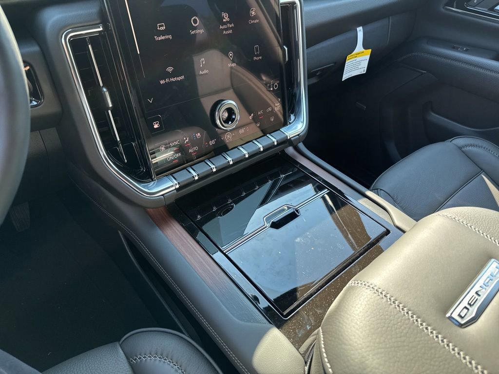 New 2025 GMC Yukon XL Denali w/ Sun & Power Step Package image 34