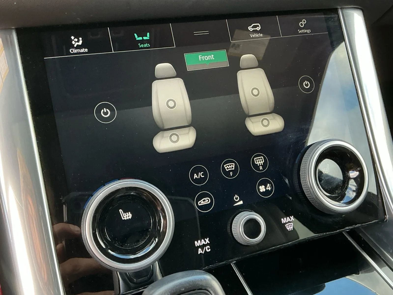 Used 2020 Land Rover Range Rover Sport HSE Dynamic image 31