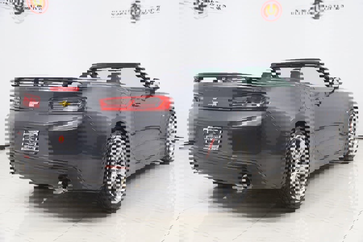 Used 2017 Chevrolet Camaro SS image 56