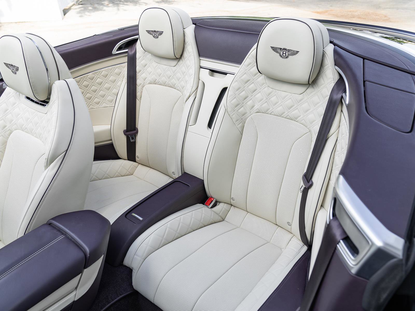 Used 2022 Bentley Continental GT Mulliner AWD/4WD image 30