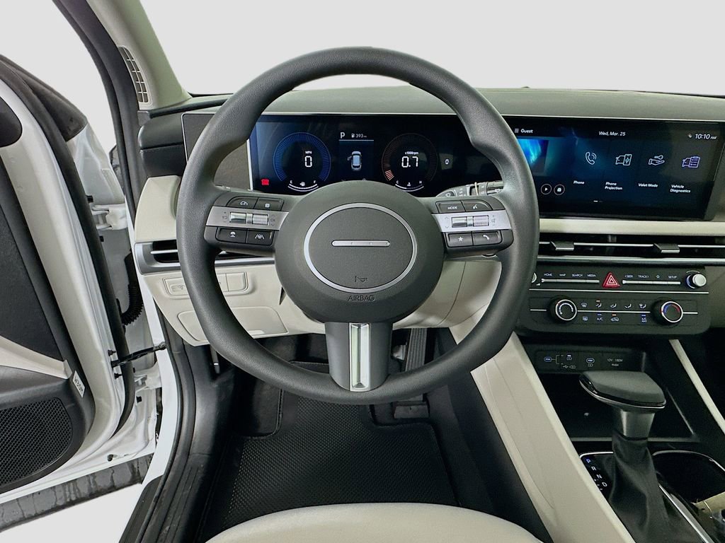 New 2026 Hyundai Tucson SE image 10