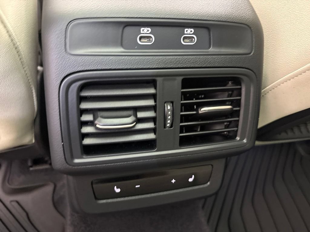 Used 2025 Audi Q5 Prestige AWD/4WD image 31