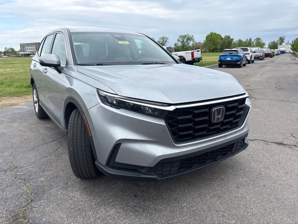 Used 2024 Honda CR-V LX image 12