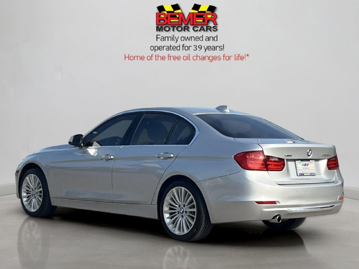 Used 2014 BMW 328d xDrive Sedan AWD/4WD image 3