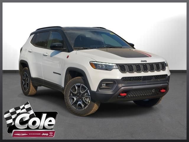 New 2025 Jeep Compass Trailhawk w/ Trailhawk Elite Group 360° Tour
