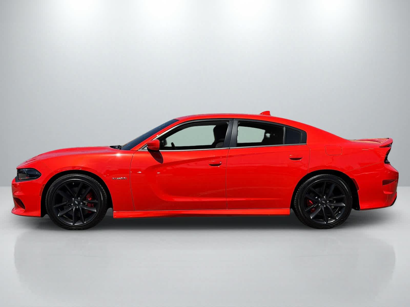 Used 2022 Dodge Charger R/T w/ Performance Handling Group RWD image 2
