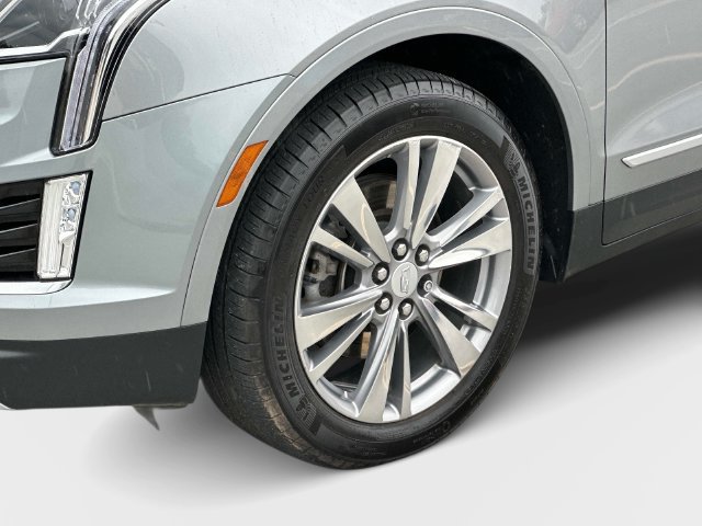 Certified 2023 Cadillac XT5 Premium Luxury AWD/4WD image 29